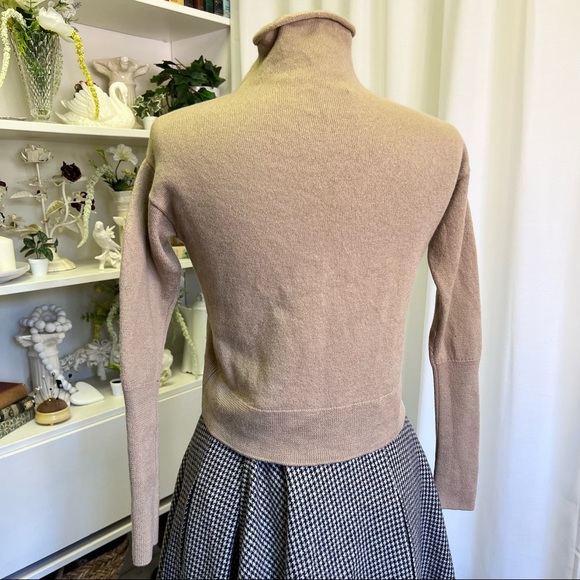 Wilfred Cyprie Turtleneck Merino Wool Sweater in Brown - Picture 8 of 16
